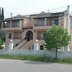 Orion Filoxenia Apartment Sinarádes